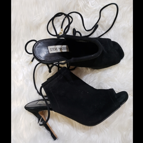π«SOLDπ«π3XHP! Steve Madden lace up heels - Picture 3 of 3